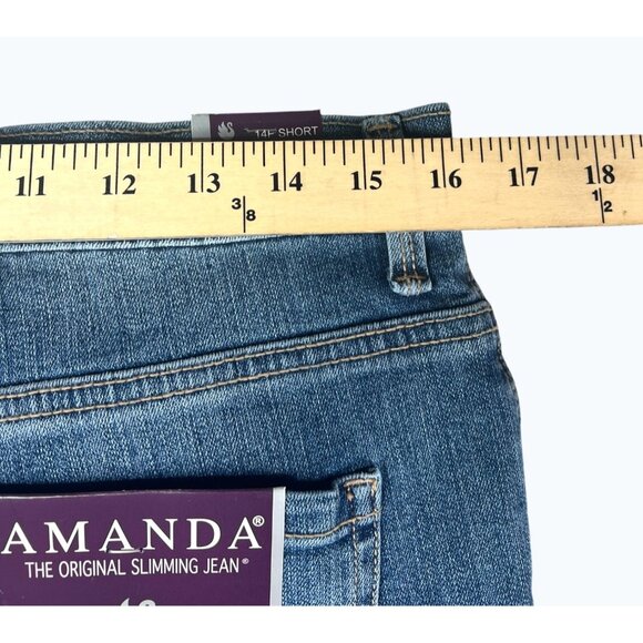 Gloria Vanderbilt Amanda Petite Tapered Leg Size 14 Short Slimming Classic Jeans - Picture 4 of 13